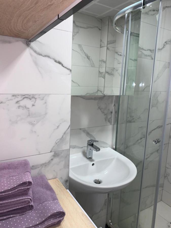 Pink Modern Apartment سكوبجي المظهر الخارجي الصورة