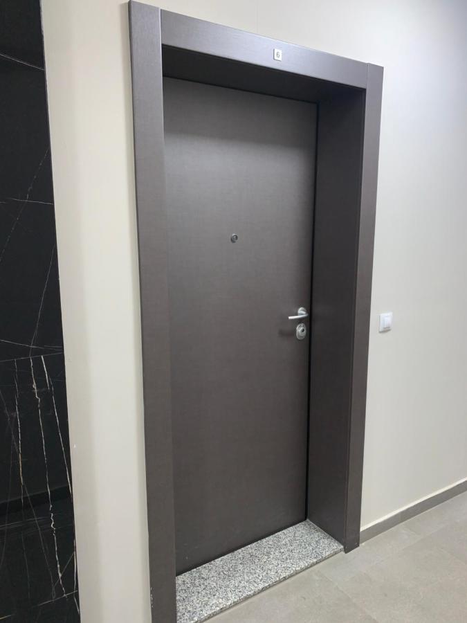Pink Modern Apartment سكوبجي المظهر الخارجي الصورة